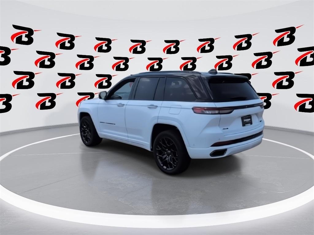 new 2025 Jeep Grand Cherokee car, priced at $59,535