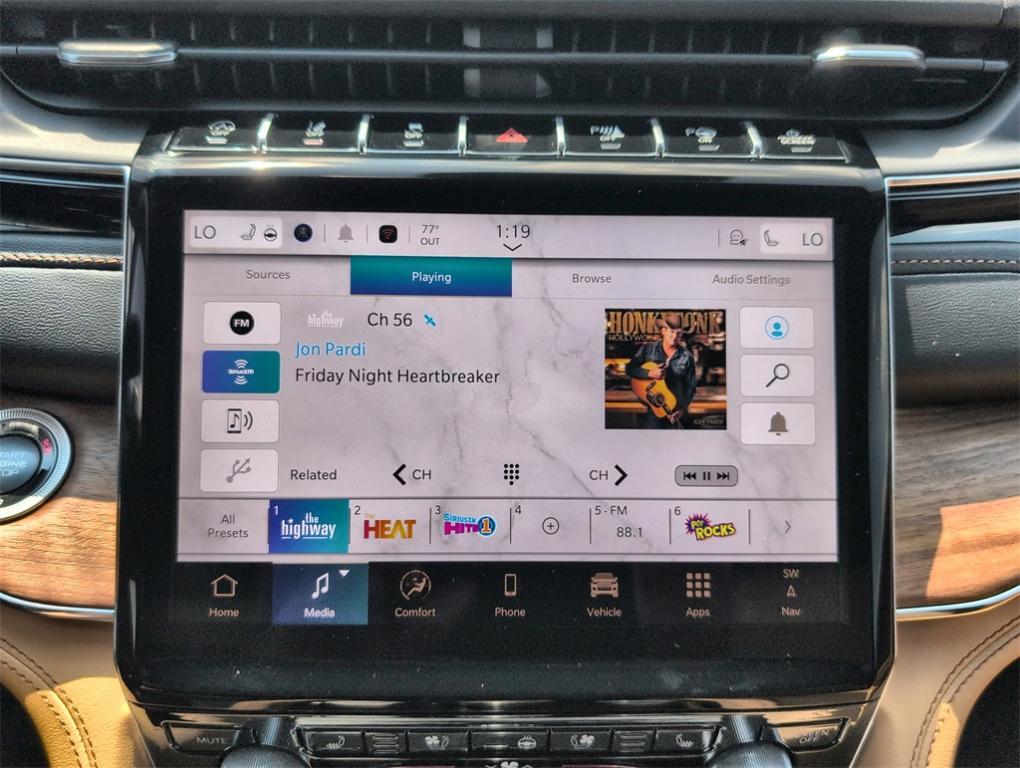 new 2025 Jeep Grand Cherokee car, priced at $59,535