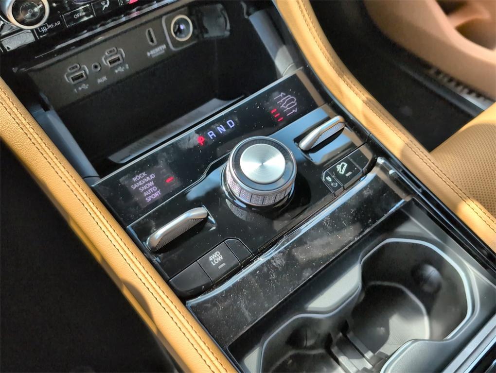 new 2025 Jeep Grand Cherokee car, priced at $59,535