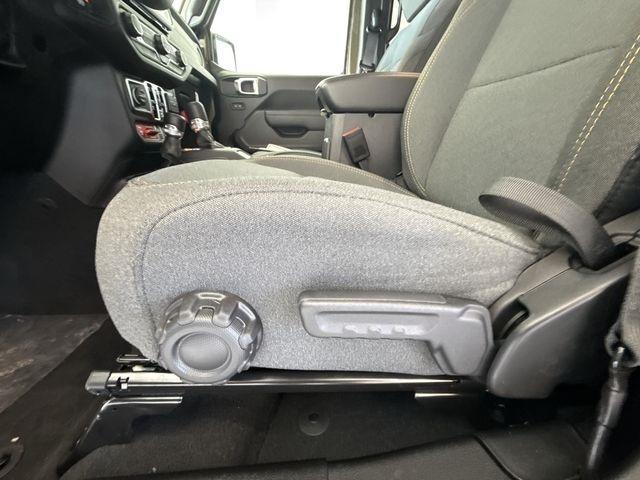 new 2025 Jeep Wrangler car, priced at $51,607