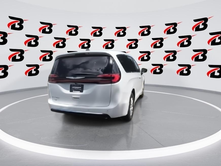 new 2026 Chrysler Pacifica car, priced at $40,105