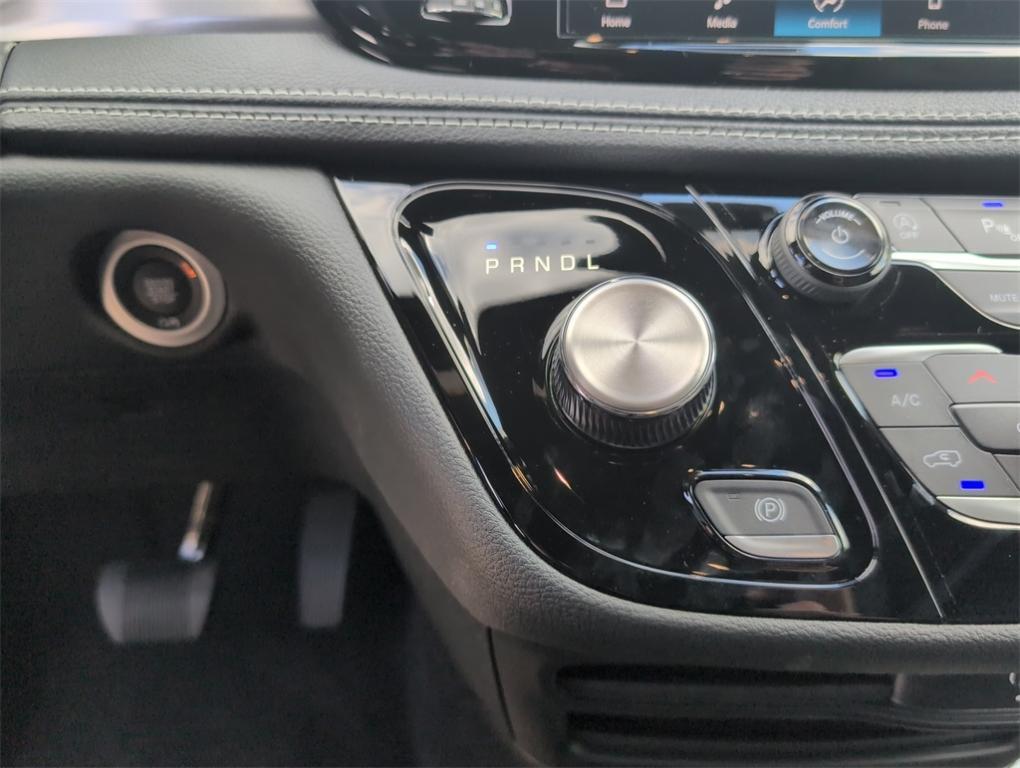 new 2026 Chrysler Pacifica car, priced at $40,105