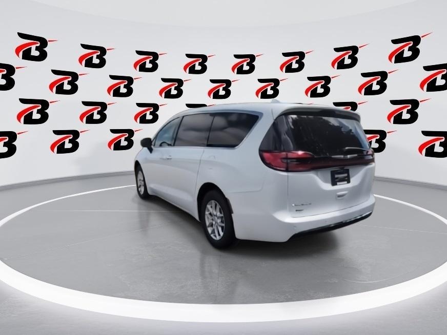new 2026 Chrysler Pacifica car, priced at $40,105