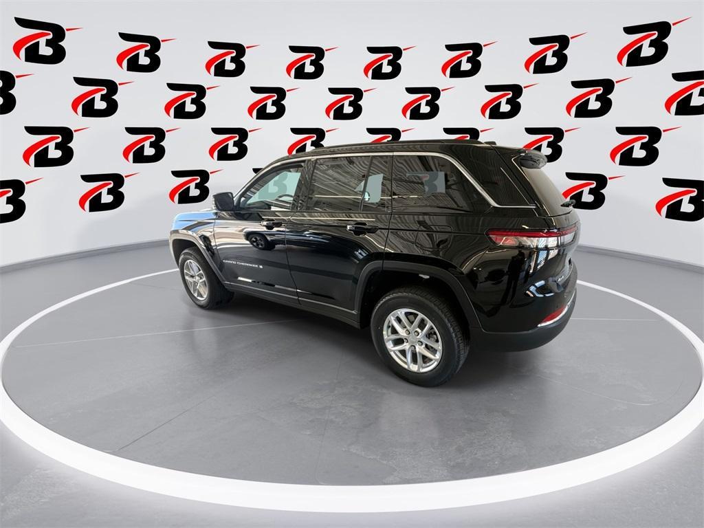 new 2025 Jeep Grand Cherokee car, priced at $35,375