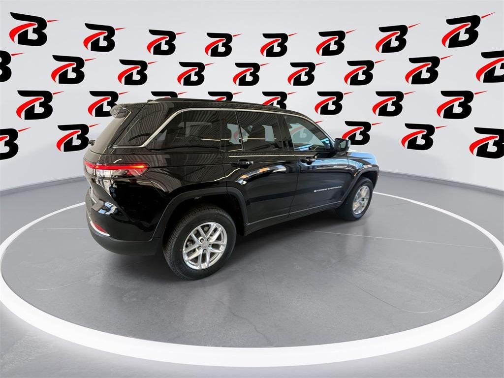 new 2025 Jeep Grand Cherokee car, priced at $35,375
