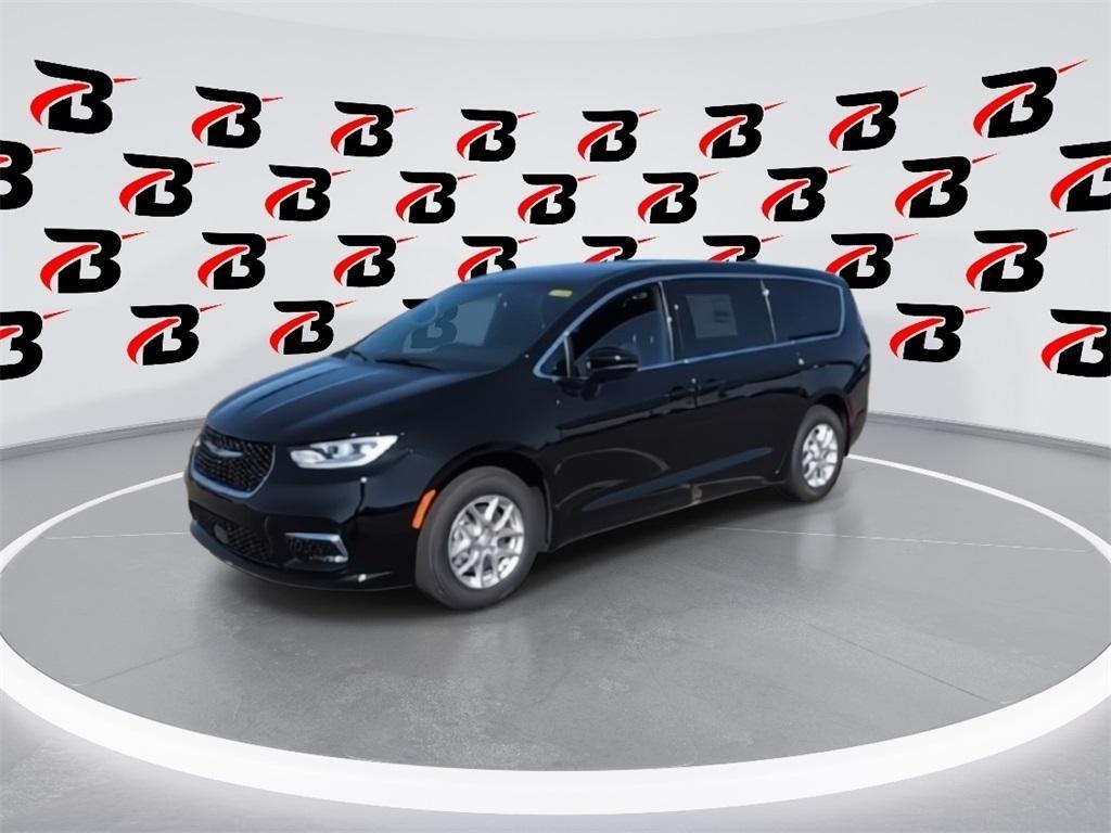 new 2026 Chrysler Pacifica car, priced at $41,270