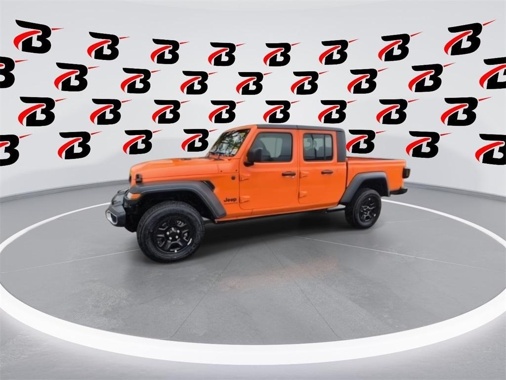 new 2025 Jeep Gladiator car, priced at $40,422