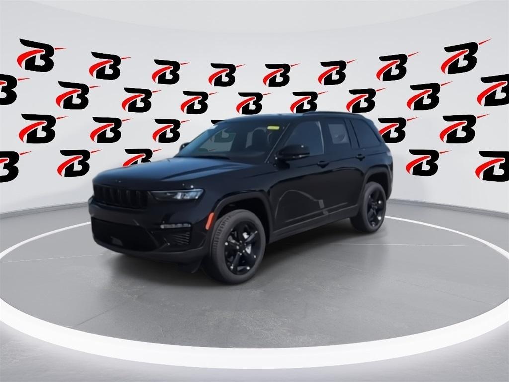 new 2025 Jeep Grand Cherokee car, priced at $44,479