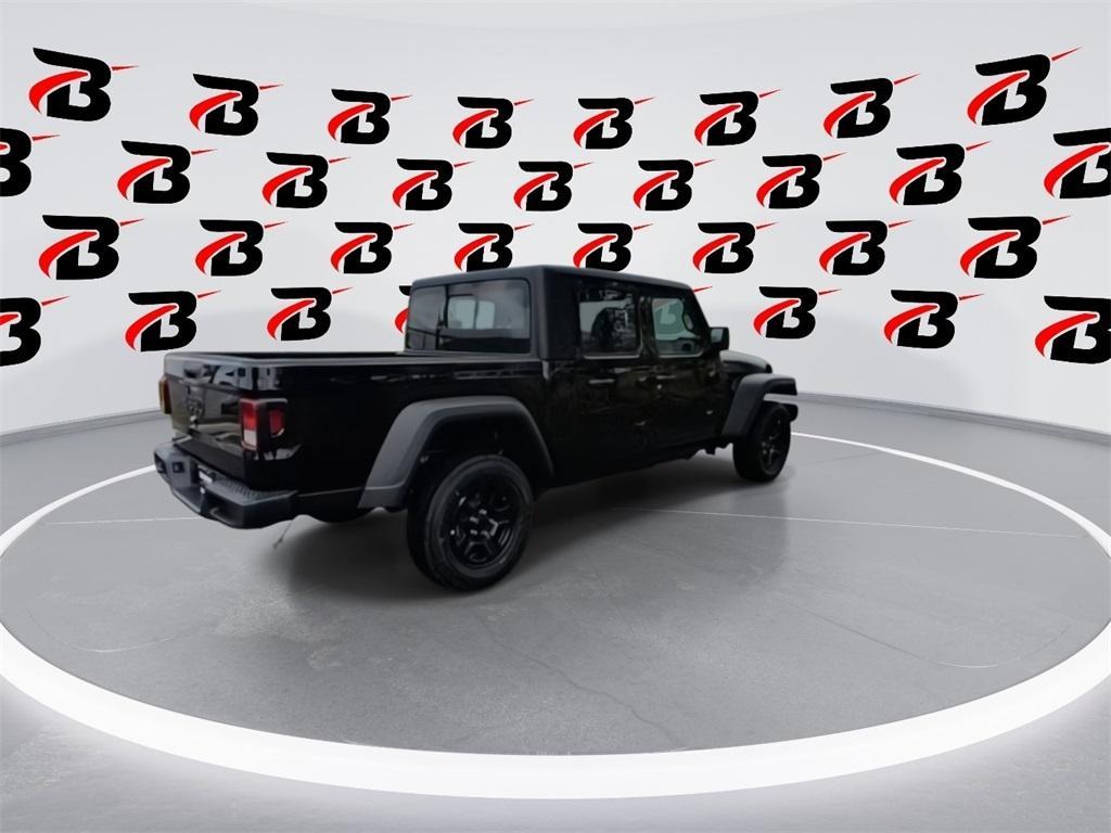 new 2025 Jeep Gladiator car, priced at $40,122