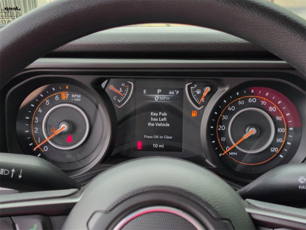 new 2025 Jeep Gladiator car, priced at $40,122