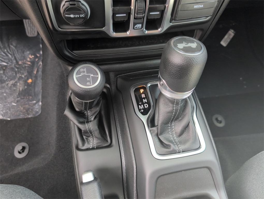 new 2025 Jeep Wrangler car, priced at $39,246