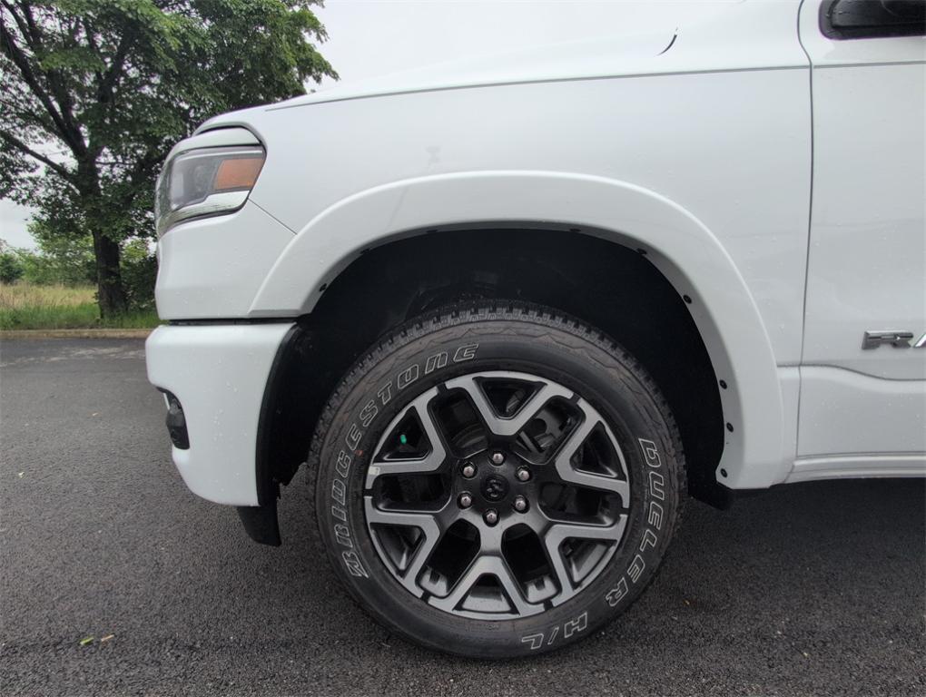 new 2025 Ram 1500 car, priced at $52,423