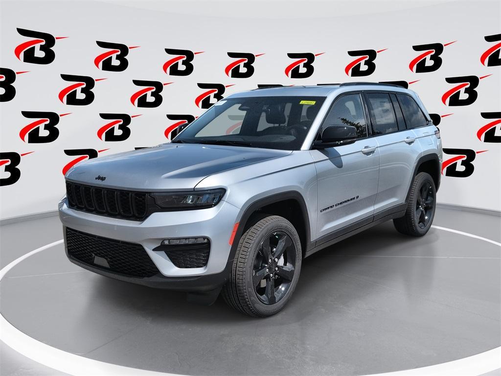 new 2025 Jeep Grand Cherokee car, priced at $46,479