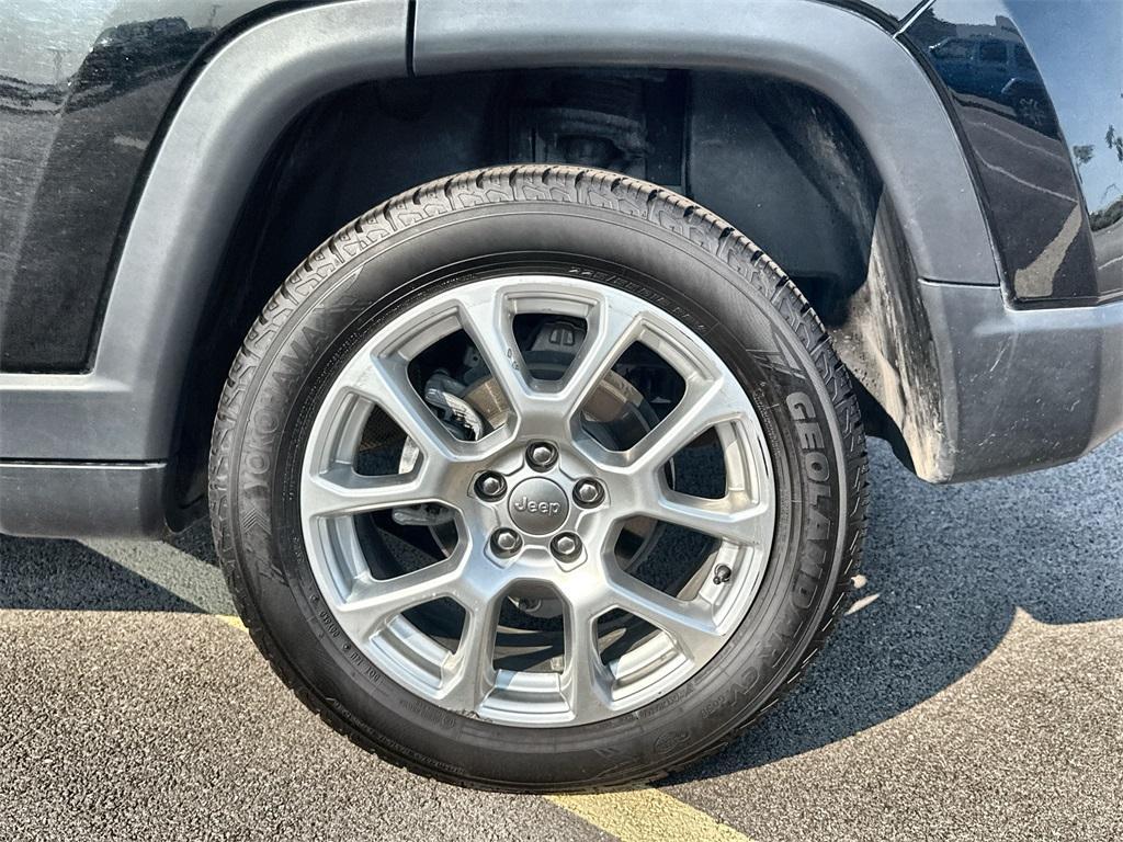 used 2022 Jeep Compass car, priced at $22,500
