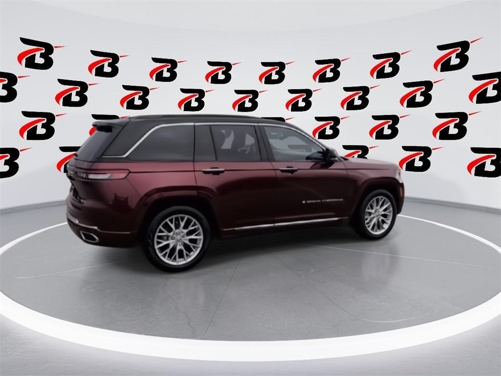 used 2024 Jeep Grand Cherokee car, priced at $46,390