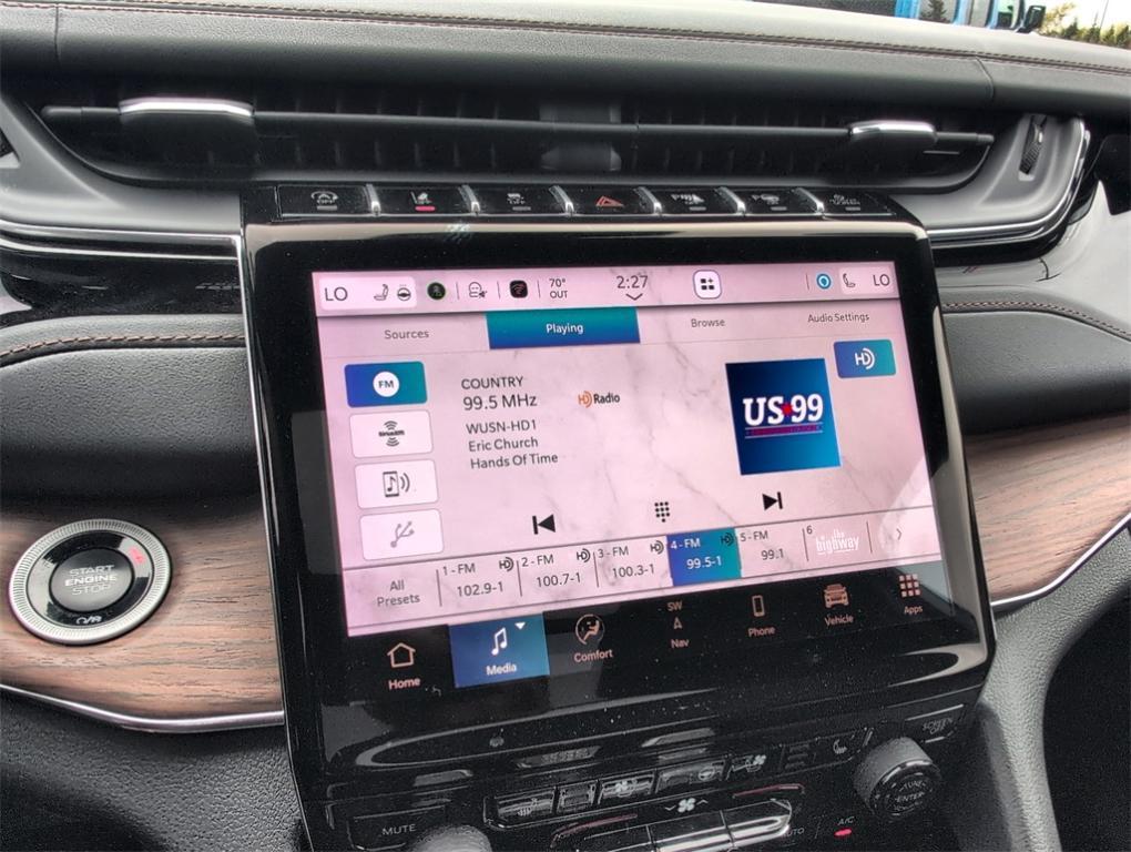 used 2024 Jeep Grand Cherokee car, priced at $46,390