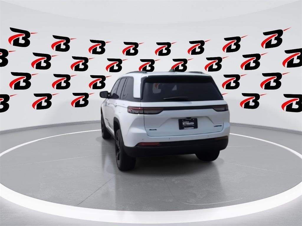 new 2025 Jeep Grand Cherokee car, priced at $45,526