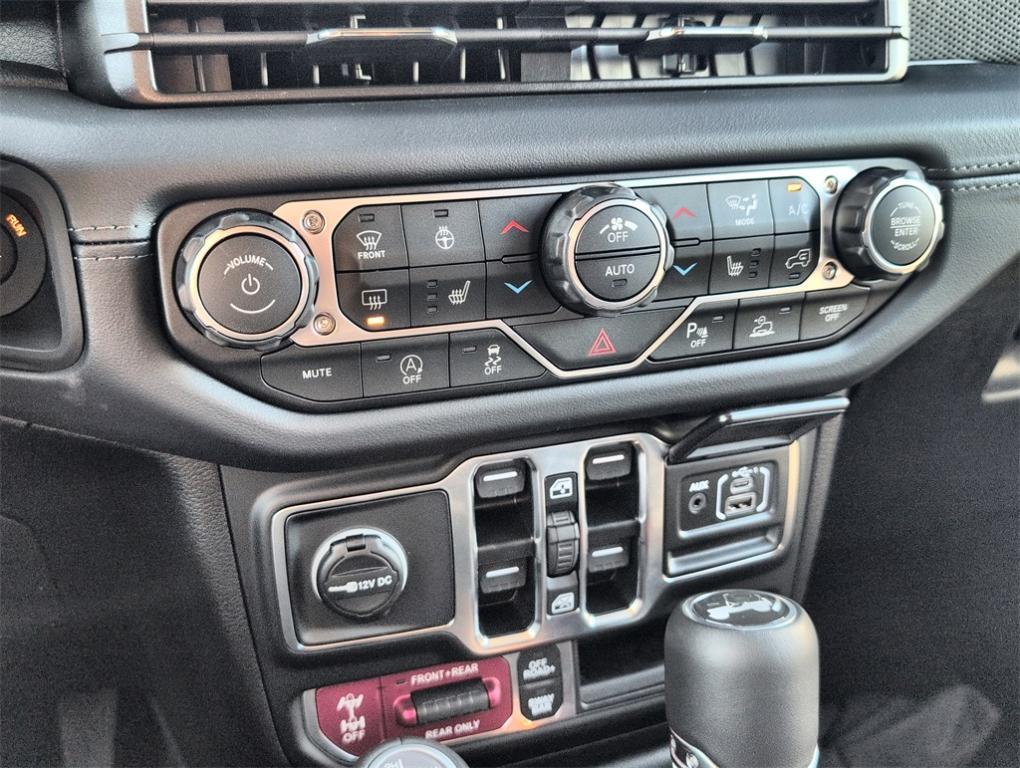 new 2026 Jeep Wrangler car, priced at $56,702