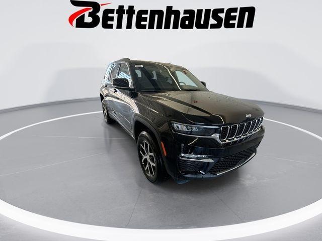 new 2025 Jeep Grand Cherokee car, priced at $42,810