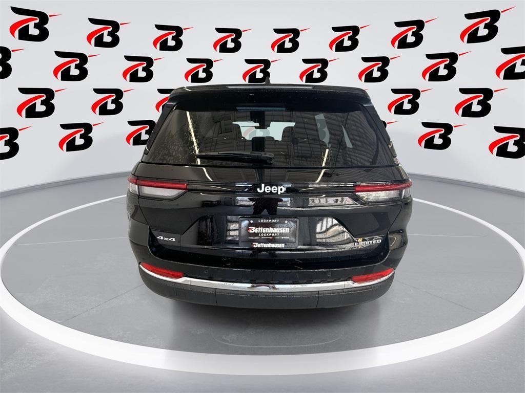 new 2025 Jeep Grand Cherokee car, priced at $43,560