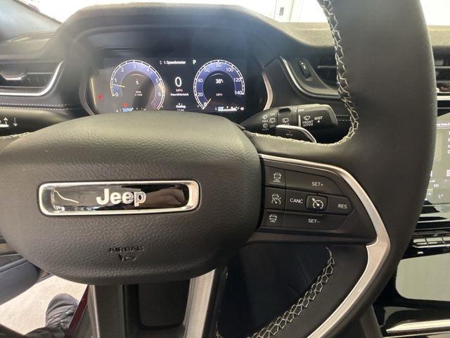new 2025 Jeep Grand Cherokee car, priced at $35,375