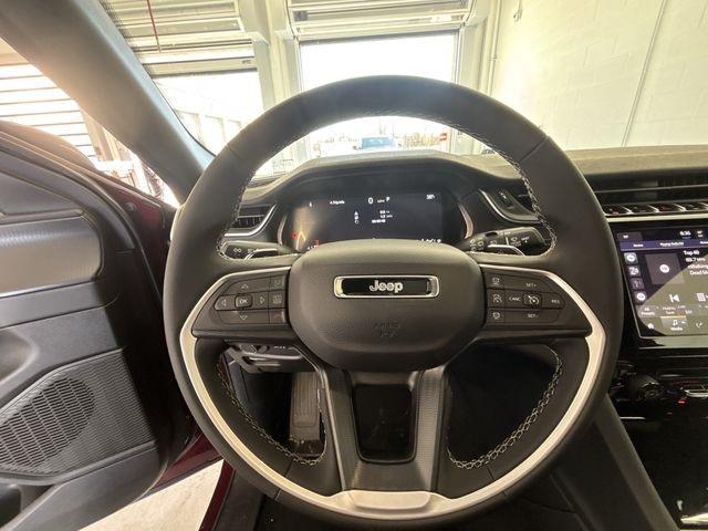 new 2025 Jeep Grand Cherokee car, priced at $35,375