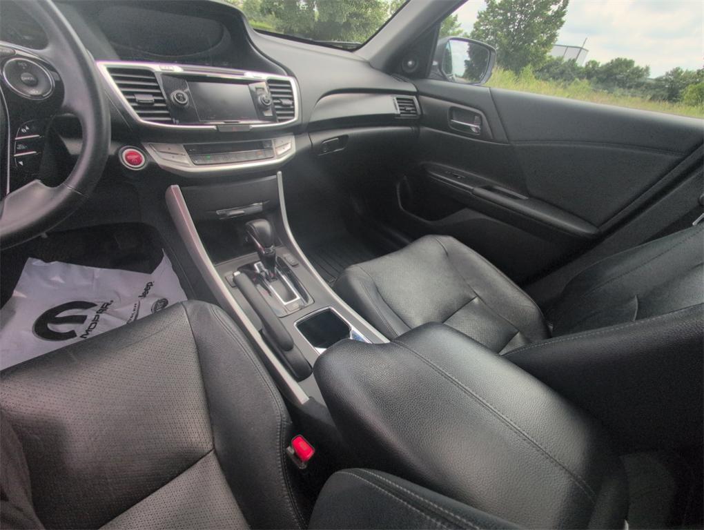 used 2015 Honda Accord Hybrid car, priced at $14,900