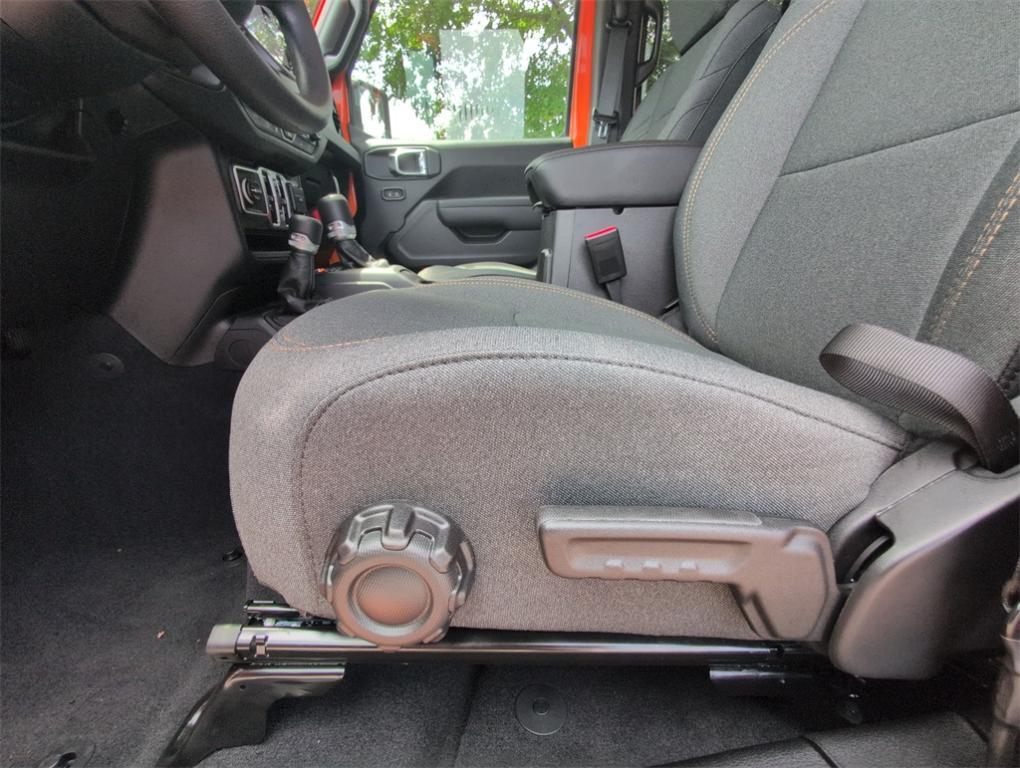 new 2025 Jeep Wrangler car, priced at $36,873