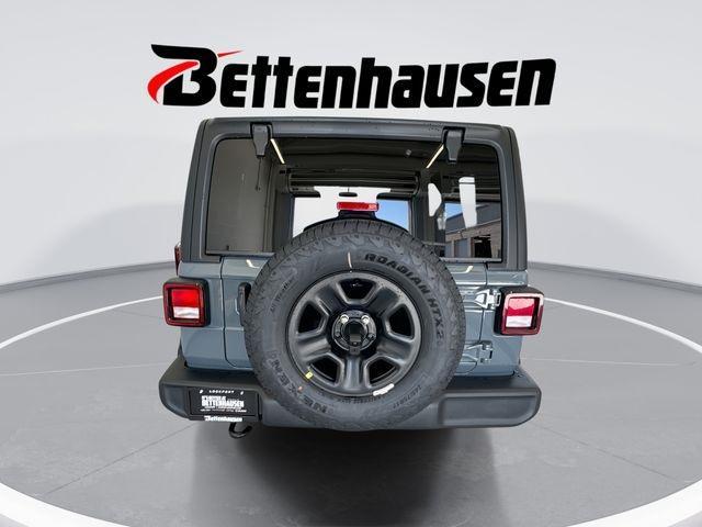 new 2025 Jeep Wrangler car, priced at $41,234