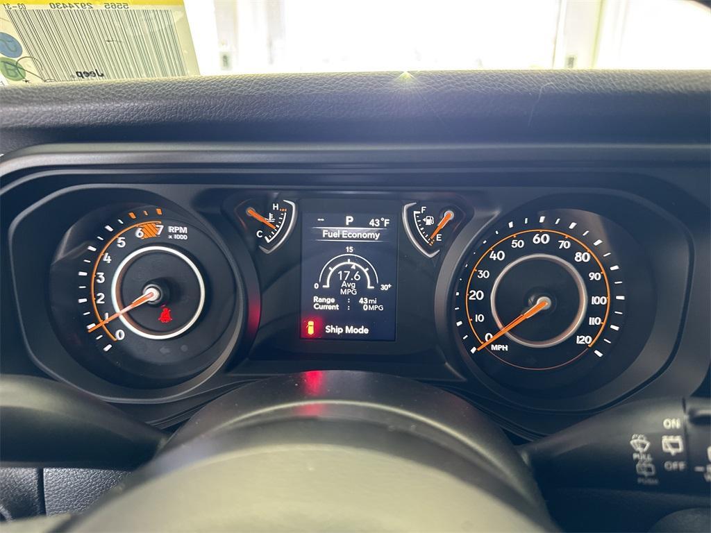 new 2025 Jeep Wrangler car, priced at $38,900