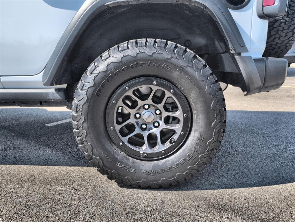 used 2023 Jeep Wrangler car, priced at $35,900
