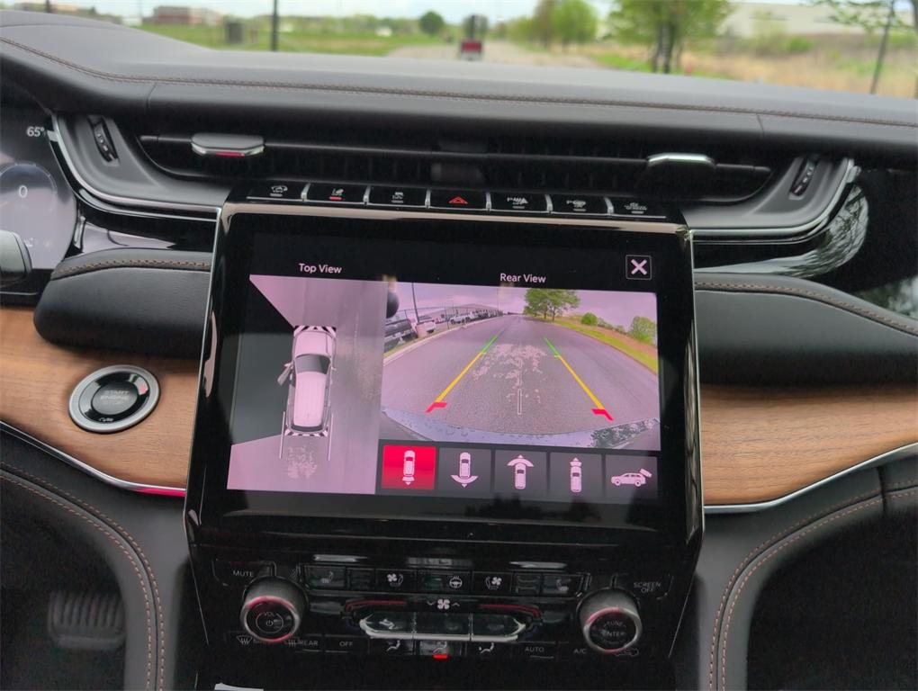 new 2025 Jeep Grand Cherokee L car, priced at $67,145