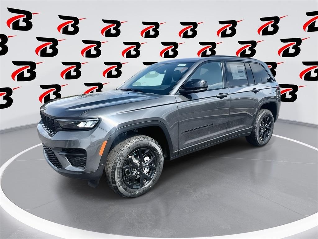 new 2025 Jeep Grand Cherokee car, priced at $39,530