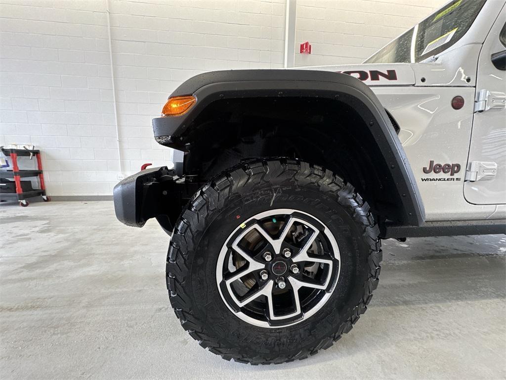 new 2025 Jeep Wrangler car, priced at $63,095