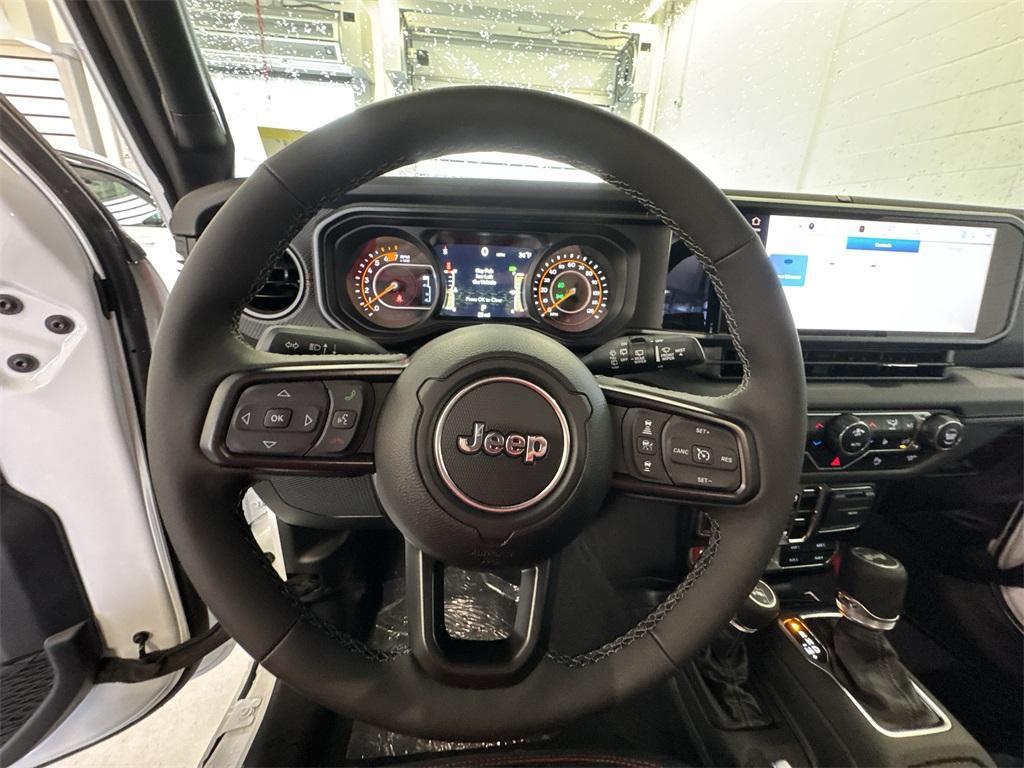 new 2025 Jeep Wrangler car, priced at $63,095