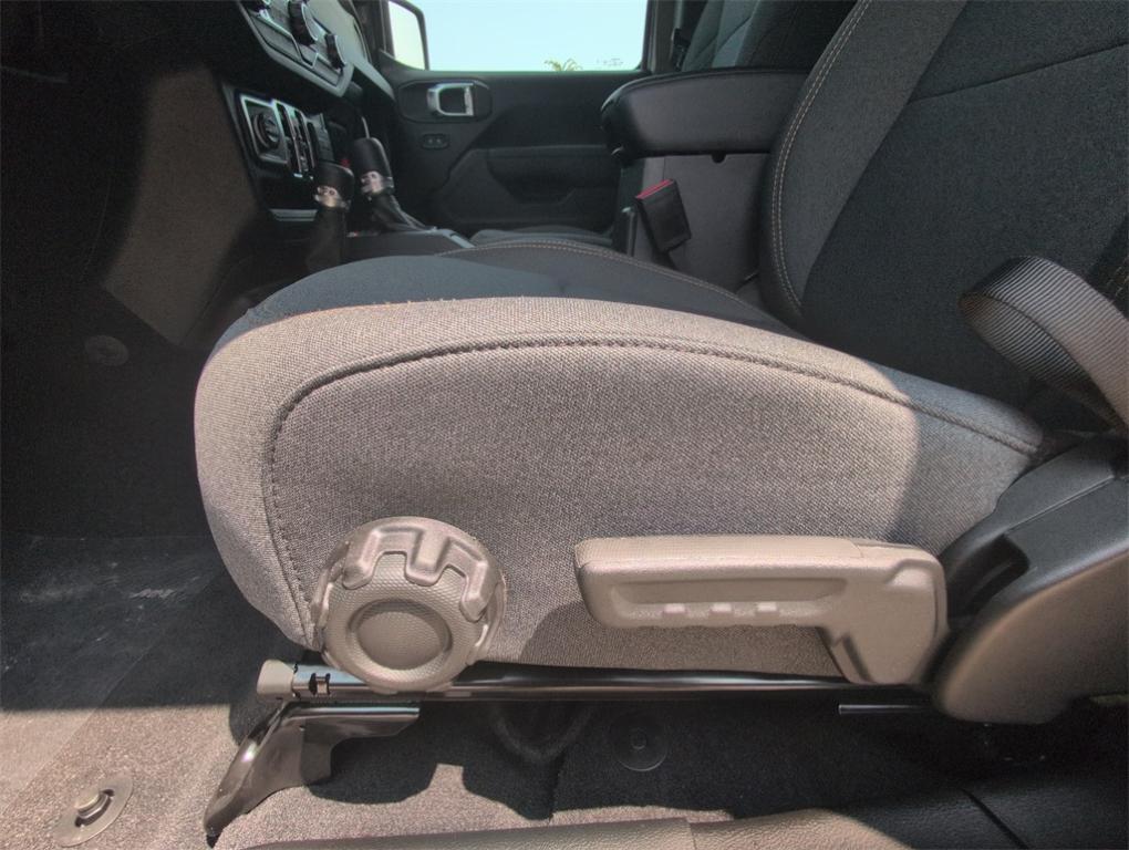 new 2025 Jeep Wrangler 4xe car, priced at $49,661