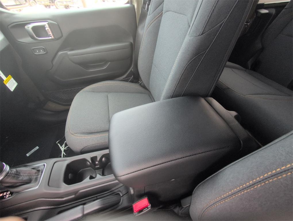 new 2025 Jeep Wrangler 4xe car, priced at $49,661