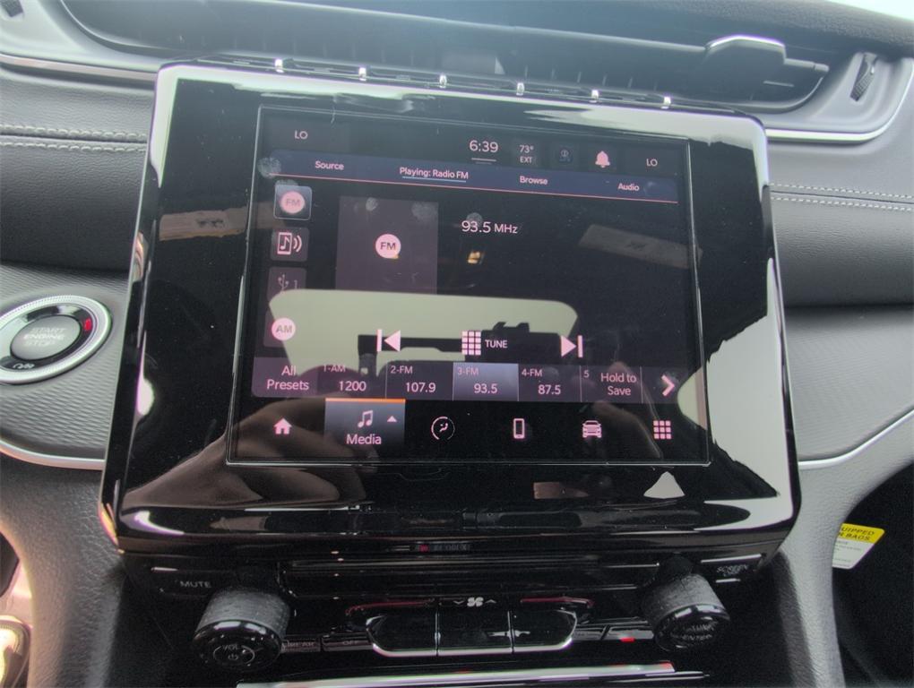 new 2025 Jeep Grand Cherokee car, priced at $35,228