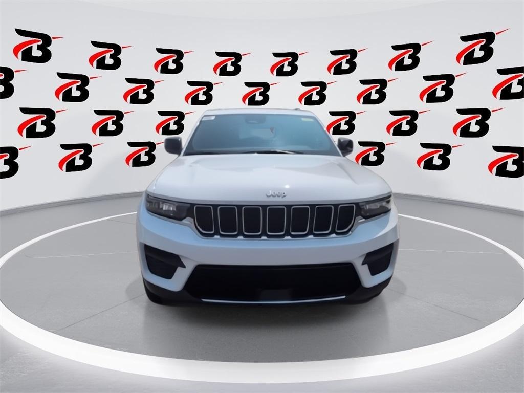new 2025 Jeep Grand Cherokee car, priced at $35,228