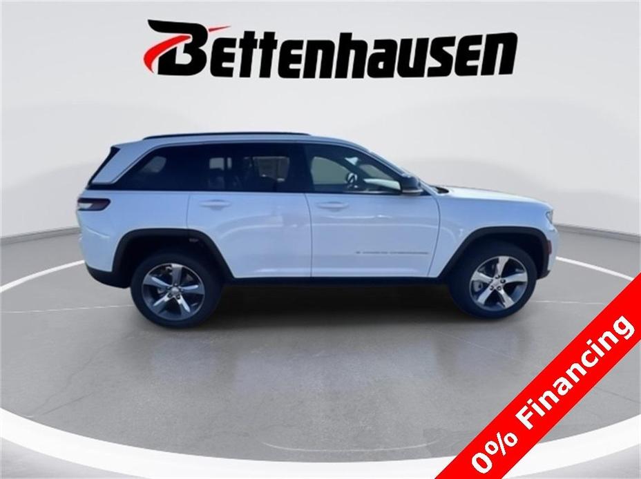 new 2024 Jeep Grand Cherokee car, priced at $43,509