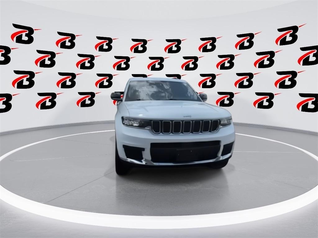 used 2022 Jeep Grand Cherokee L car, priced at $29,290