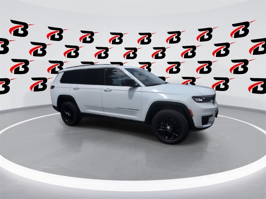 used 2022 Jeep Grand Cherokee L car, priced at $29,290