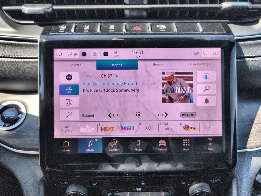 new 2025 Jeep Grand Cherokee L car, priced at $49,102