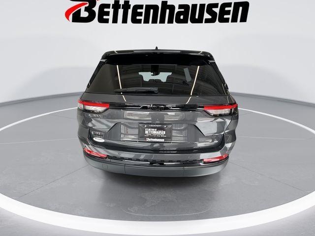 new 2025 Jeep Grand Cherokee car, priced at $39,530