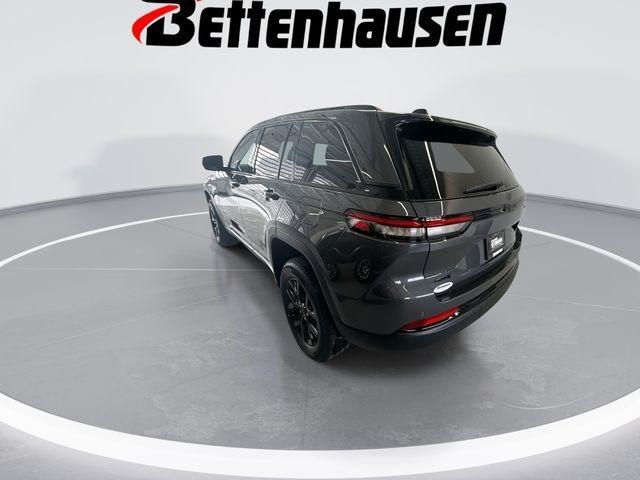 new 2025 Jeep Grand Cherokee car, priced at $39,530