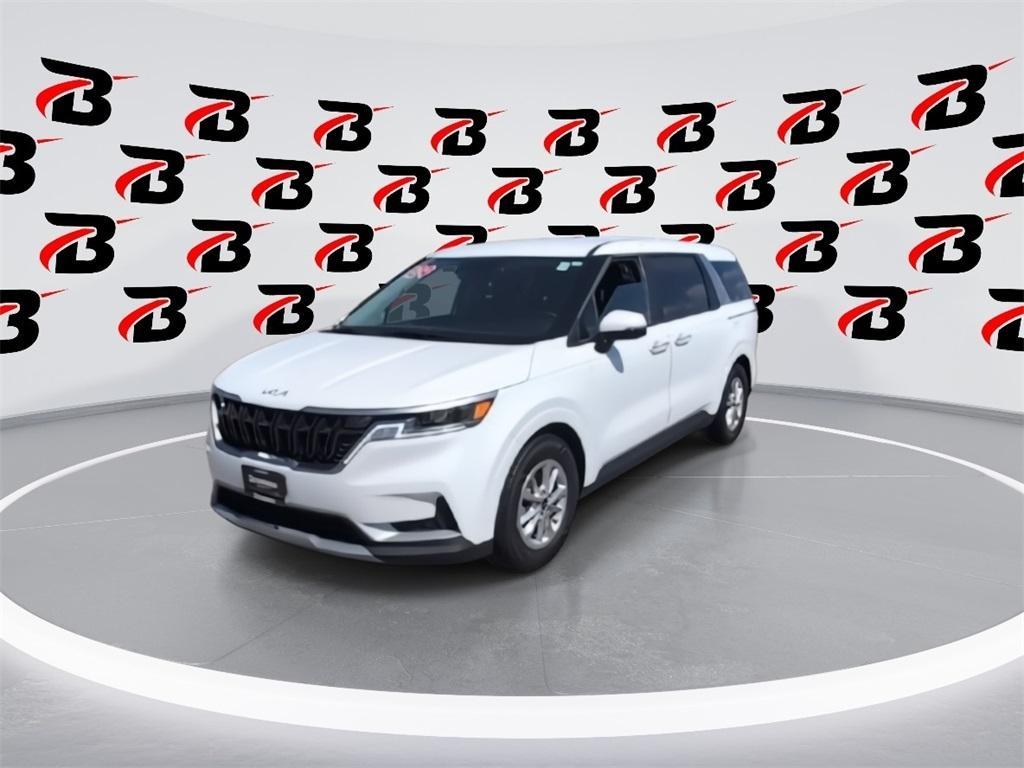 used 2024 Kia Carnival car, priced at $33,490