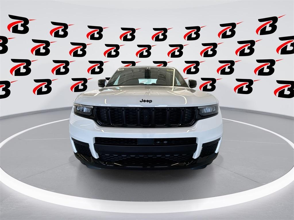 new 2025 Jeep Grand Cherokee L car, priced at $41,635