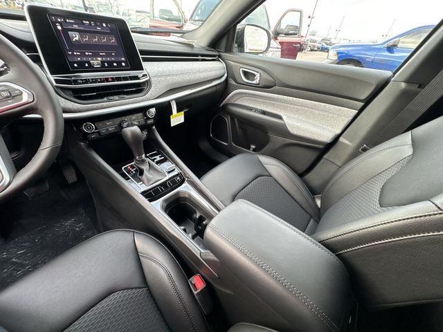 new 2025 Jeep Compass car, priced at $27,765