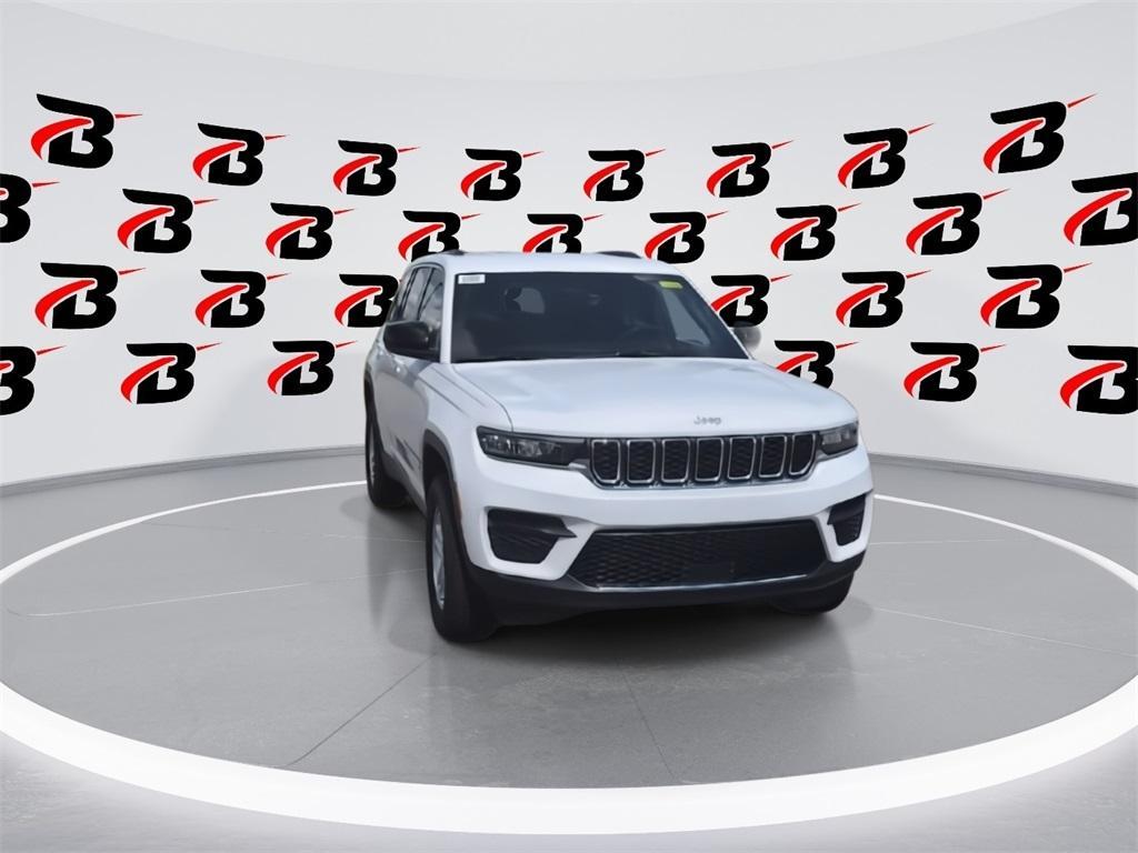 new 2025 Jeep Grand Cherokee car, priced at $35,345