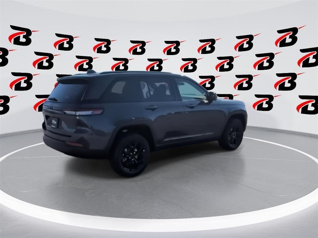 new 2025 Jeep Grand Cherokee car, priced at $43,159